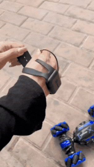 Stuntcar™ | Stuntbil med handrörelser och LED-effekter